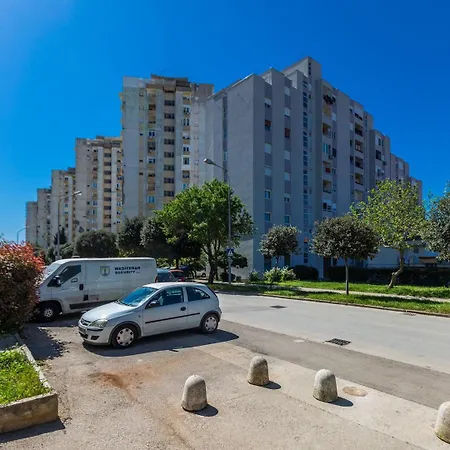 City&sea View 2br 4+2 Appartement *