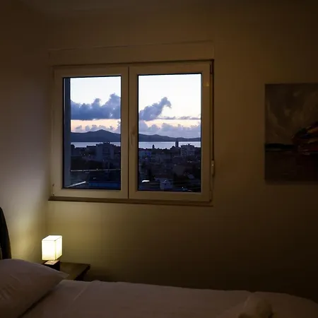 City&sea View 2br 4+2 Apartment Zadar
