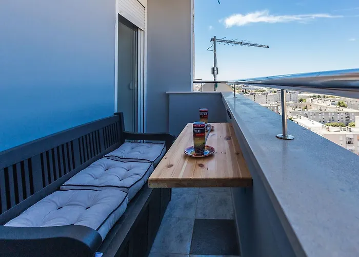 City&sea View 2br 4+2 公寓 *