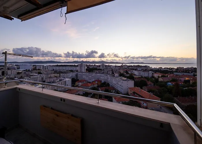 City&sea View 2br 4+2 公寓 *